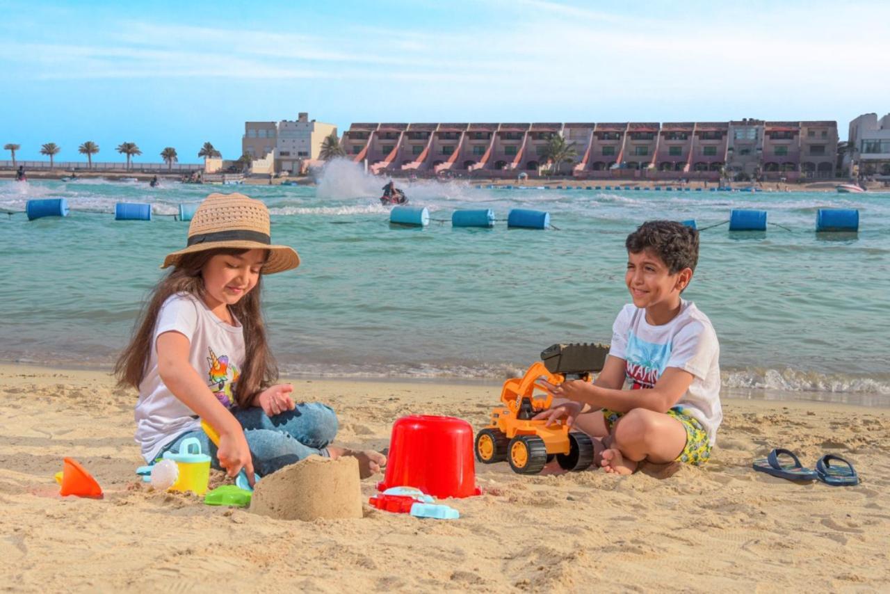 Holiday park مجمع لاقون السكني - للعائلات فقط Jeddah