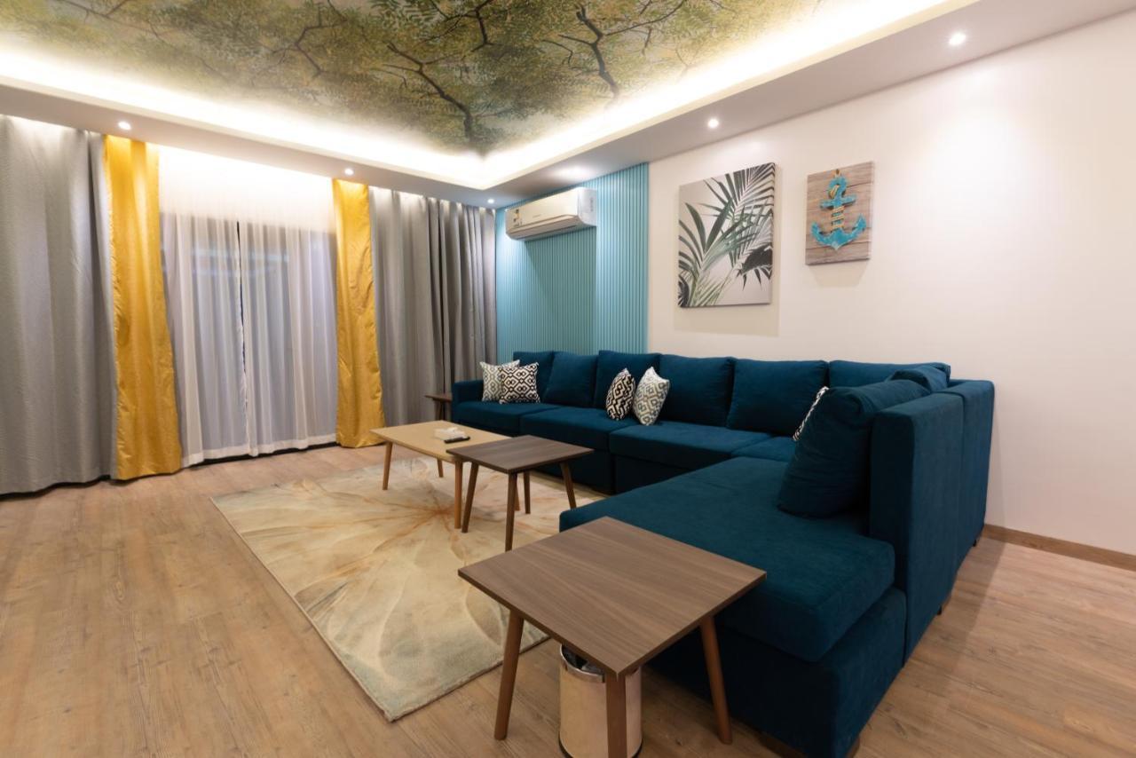 Holiday park مجمع لاقون السكني - للعائلات فقط Jeddah
