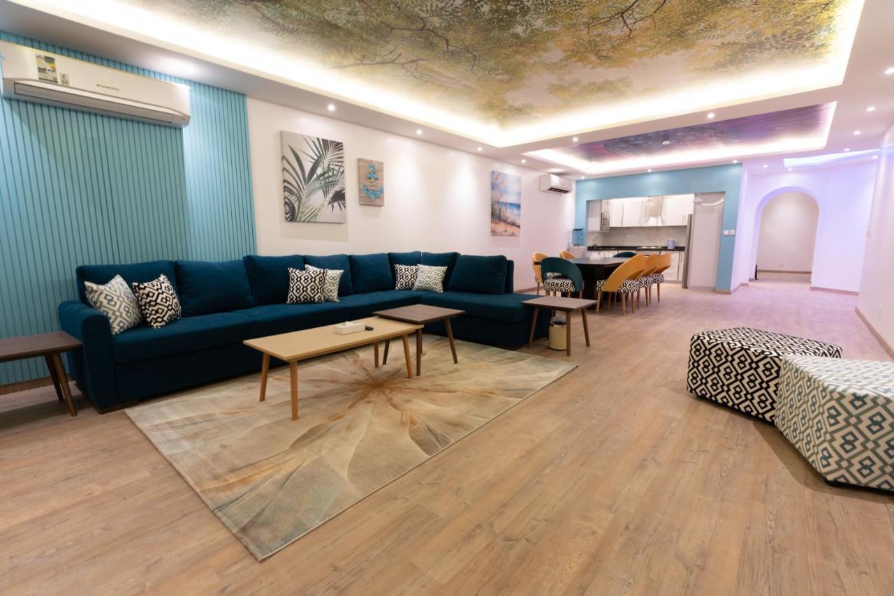 مجمع لاقون السكني - للعائلات فقط 3*