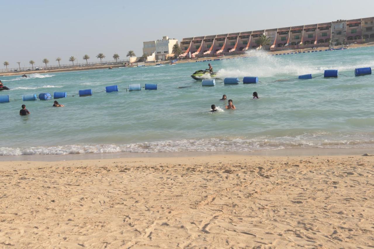 منتزه العطل مجمع لاقون السكني - للعائلات فقط 3*